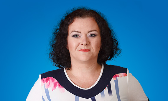 Eliza Wyrwich werkt op de afdeling voor boekhouding, bedrijfsadministratie en incasso bij Mega Pol Trans in Pila en maakt bij op
